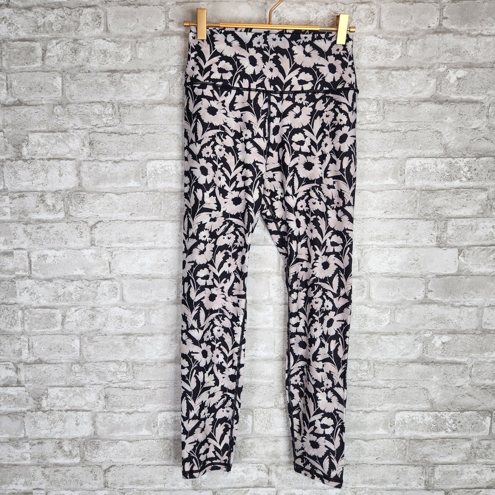 Saltwater Luxe Leggings Floral Black White Activewear Yoga Size S